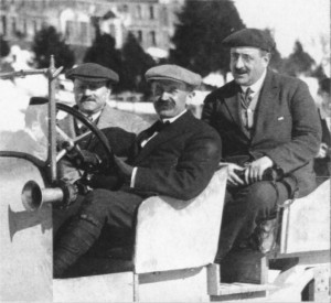 Kégresse 300x275 Les voitures dAdolphe Kégresse (1879 1943)