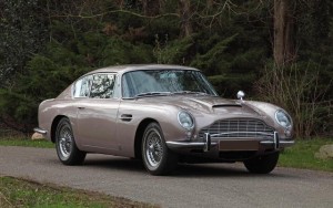 Aston Martin DB6
